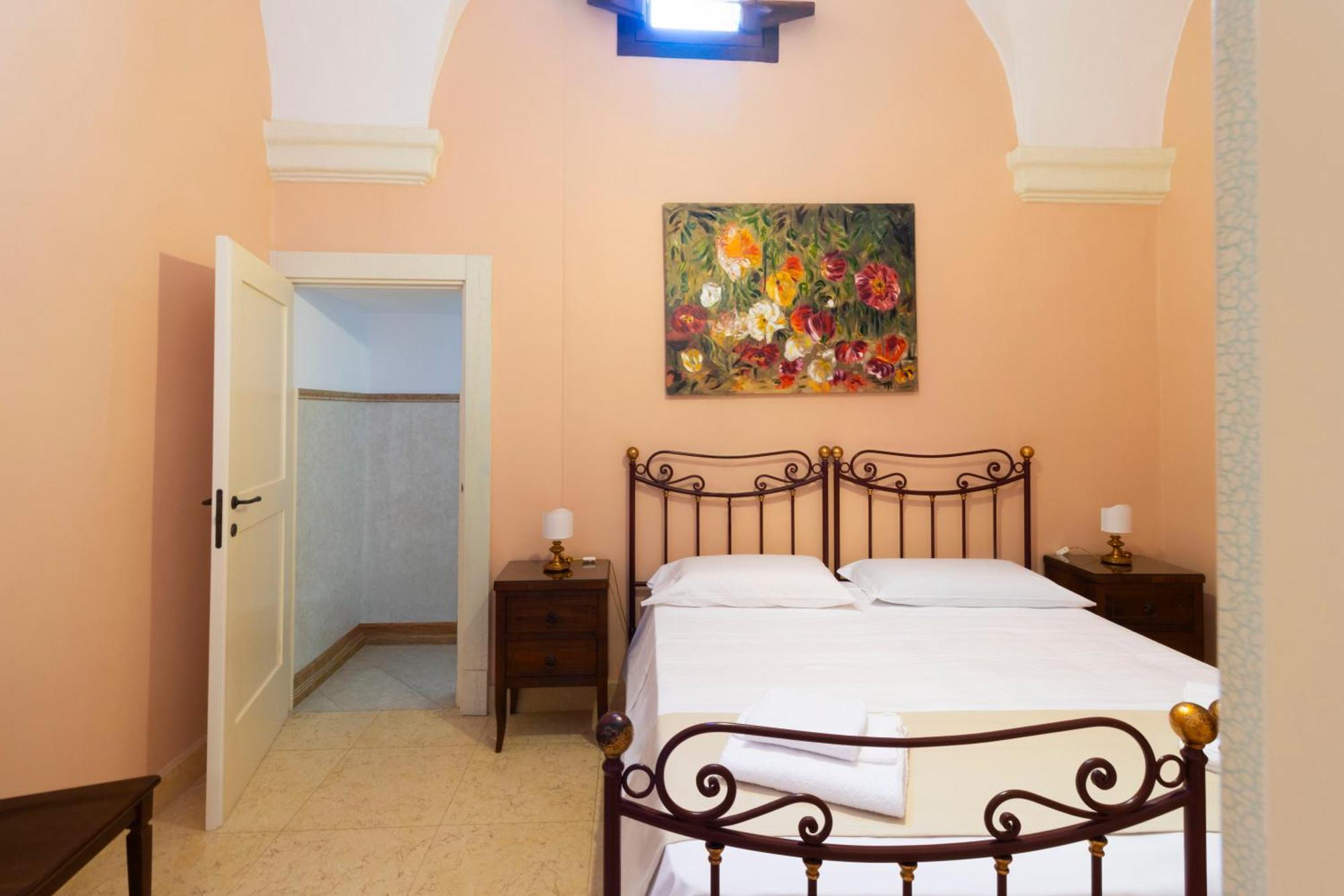 مبيت وإفطار غالّيبولي Palazzo Insula المظهر الخارجي الصورة